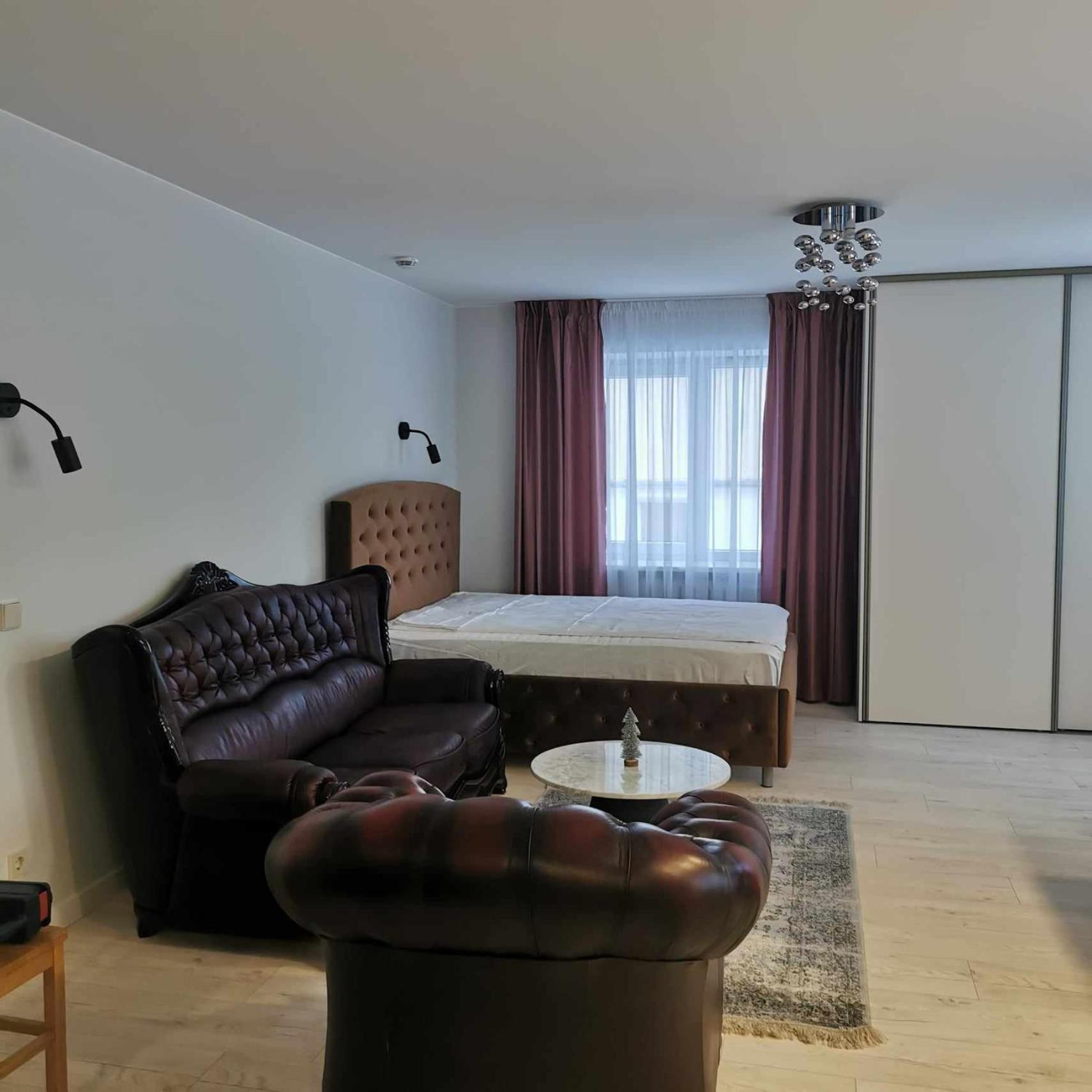 Luxuria Modern Apartments - Self Check-In Šiauliai Habitación foto